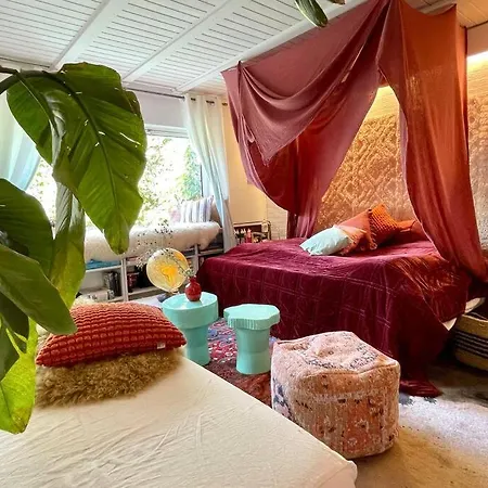 Huebsche Mit Gartennutzung