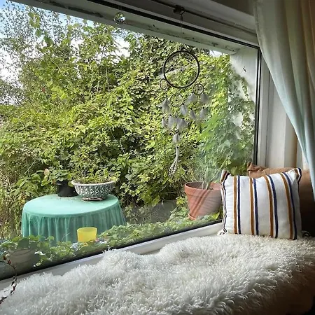 شقة Huebsche Mit Gartennutzung غرفنبرويش