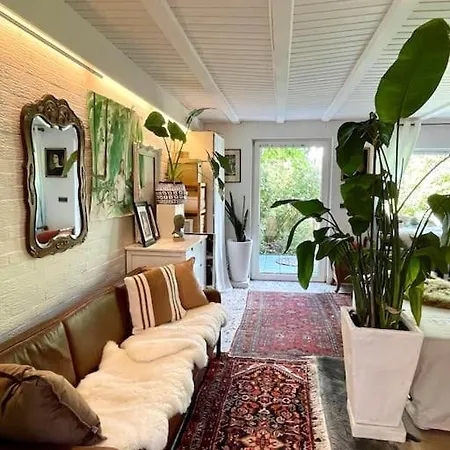 Huebsche Mit Gartennutzung グレーヴェンブロイヒ