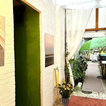 アパート Huebsche Mit Gartennutzung