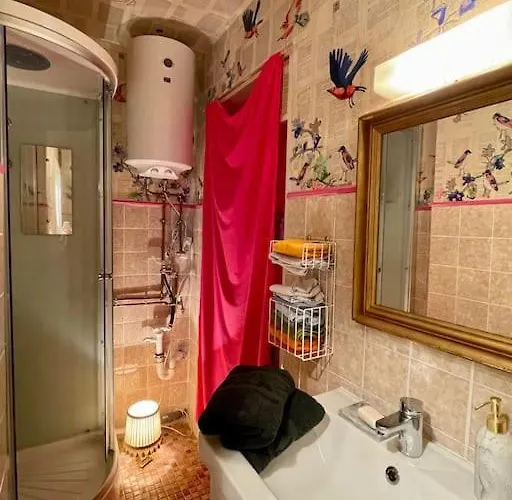 Huebsche Mit Gartennutzung غرفنبرويش