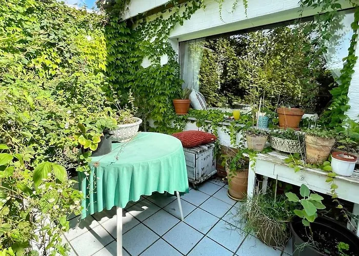 Huebsche Mit Gartennutzung شقة