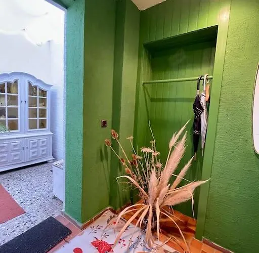 شقة Huebsche Mit Gartennutzung غرفنبرويش