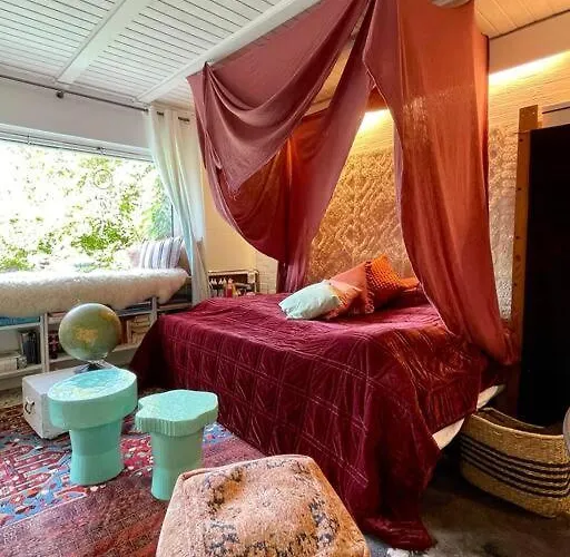 Huebsche Mit Gartennutzung *