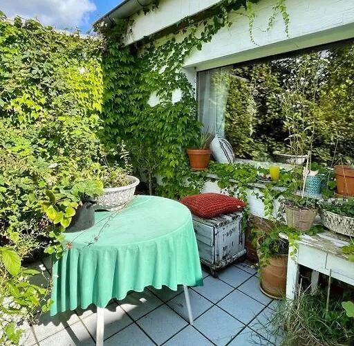 Huebsche Mit Gartennutzung غرفنبرويش